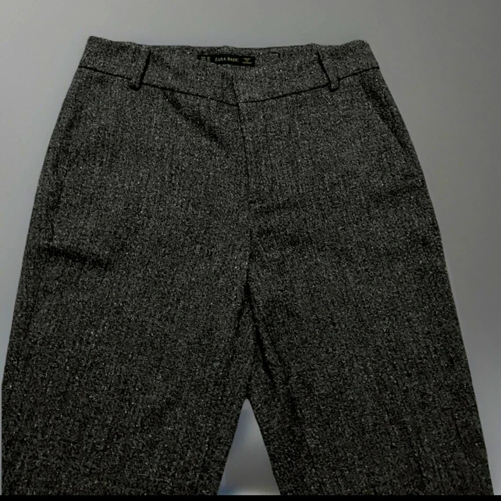 Zara Basic Side Pockets W/Front Zip, Button, & Metallic Hook Wool Grey Trousers